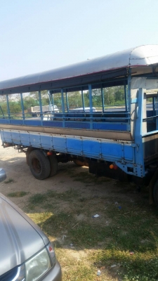 6ล้อNPR115แรงรถห้าง รถสภาพ้เดิมๆ พร้อมไช้งาน เล่มทะเบียน เอกสารครบ ภาษีไม่ขาด