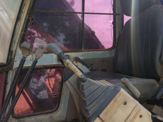 ขายรถแบคโฮ KOBELCO SK220-/// เอกสารเล่มทะเบียน ราคา 600000 ขายรถแบคโฮ KOBELCO SK220-/// เอกสารเล่มทะเบียน ราคา 600000