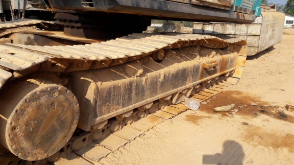 ขายรถแบคโฮ KOBELCO SK220-/// เอกสารเล่มทะเบียน ราคา 600000 ขายรถแบคโฮ KOBELCO SK220-/// เอกสารเล่มทะเบียน ราคา 600000