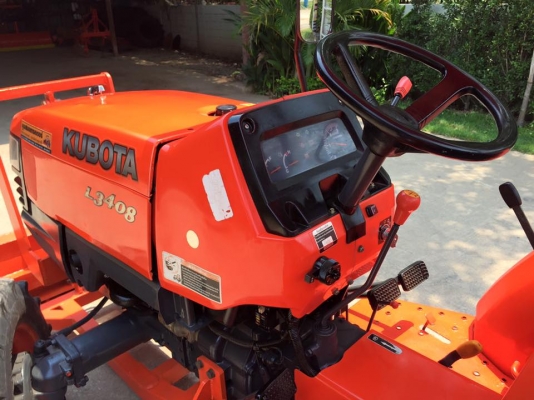 ขายรถไถKubota L3408 (4WD) พร้อมใบมีดหน้า และผานบุกเบิก รถพร้อมใช้งาน ขายรถไถKubota L3408 (4WD) พร้อมใบมีดหน้า และผานบุกเบิก รถพร้อมใช้งาน