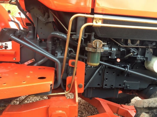 ขายรถไถKubota L3408 (4WD) พร้อมใบมีดหน้า และผานบุกเบิก รถพร้อมใช้งาน