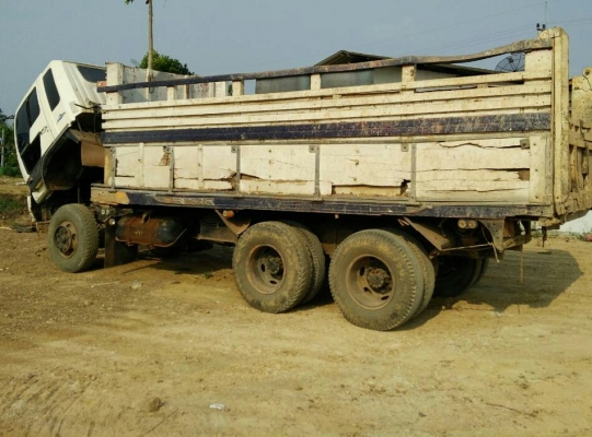 สิบล้อ ฮีโน่ KT 725 HO7C180โบว ดัม 2เพา สภาพดีพร้อมใช้งาน เอกสารแจ้งเข้าเล่มเรียบร้อย ทะเบียนพร้อมโอน