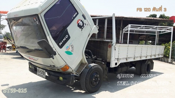 ขายด่วน รถบรรทุก 6 ล้อ HINO ซุปเปอร์เสี่ย  รถห้างแท้  120 แรง ยาว 5 M  สภาพเดิมๆ สวยพร้อมใช้ ราคาสุดคุ้ม