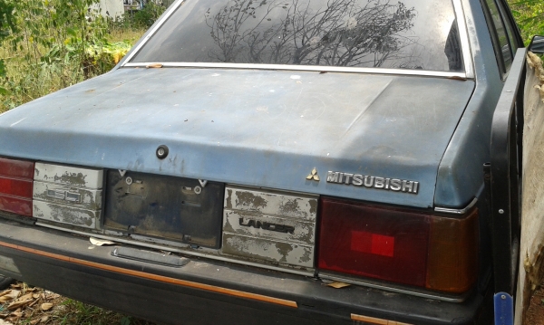 ขายซาก/อะไหล่ Mitsubishi Lancer A173 กล่องไม้ขีด ขายซาก/อะไหล่ Mitsubishi Lancer A173 กล่องไม้ขีด