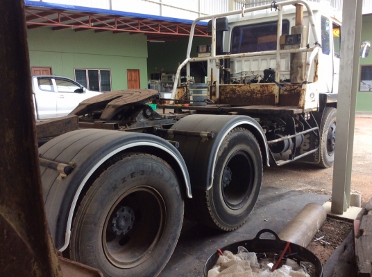 MITSUBISHI 10ล้อ 2เพลา(หัวลากไอ้หลง) 220แรง เกียร์10 สปีด รถเดิมๆ เครื่องดี ยางดี ครัชชีสวย ขาย 590,000 บาท ศุภากร 081-1903107,081-4252943