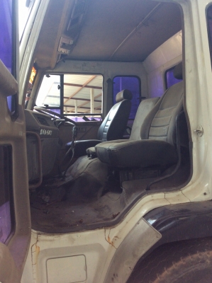 MITSUBISHI 10ล้อ 2เพลา(หัวลากไอ้หลง) 220แรง เกียร์10 สปีด รถเดิมๆ เครื่องดี ยางดี ครัชชีสวย ขาย 590,000 บาท ศุภากร 081-1903107,081-4252943