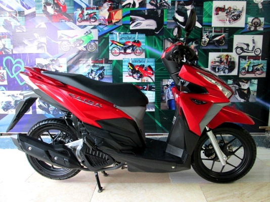 ( ฟรีดาวน์ ) all new  click 125 i ไฟหน้า LED ตัวท็อป สีแดง โฉมใหม่ ลายใหม่ล่าสุด 2016 ไมล์ 1090 โล 48900