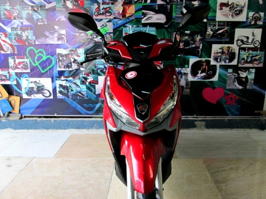 ( ฟรีดาวน์ ) all new  click 125 i ไฟหน้า LED ตัวท็อป สีแดง โฉมใหม่ ลายใหม่ล่าสุด 2016 ไมล์ 1090 โล 48900