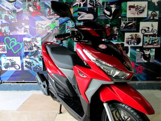 ( ฟรีดาวน์ ) all new  click 125 i ไฟหน้า LED ตัวท็อป สีแดง โฉมใหม่ ลายใหม่ล่าสุด 2016 ไมล์ 1090 โล 48900