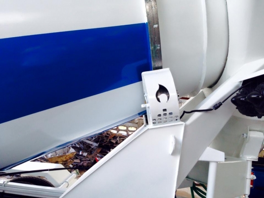 ขายรถโม่ใหม่ 4 คิว ฮีโน่ 081-9541074