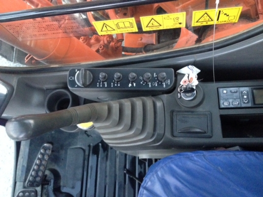 HITACHI  ZX120 ปี 2006  สภาพ 90\% สวยแจ่ม นำเข้าจากญี่ปุ่น