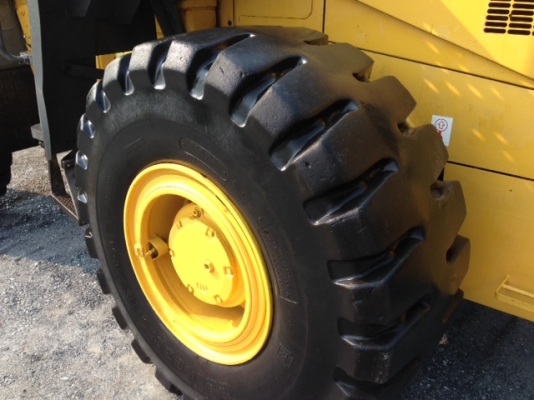 ขายด่วน !! KOMATSU WA400-3E นำเข้าจากญี่ปุ่น สวยๆ ครับ