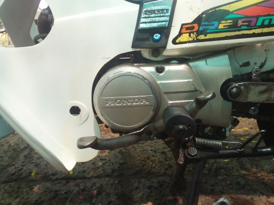 ขายดรีมคุรุสภา อะไหล่เดิมเพิ่มเติมนิสหน่อย มีเล่มทะเบียน+ชุดโอน ภาษีหมด 27 เม.ย 60