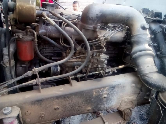 ขายสิบล้อ