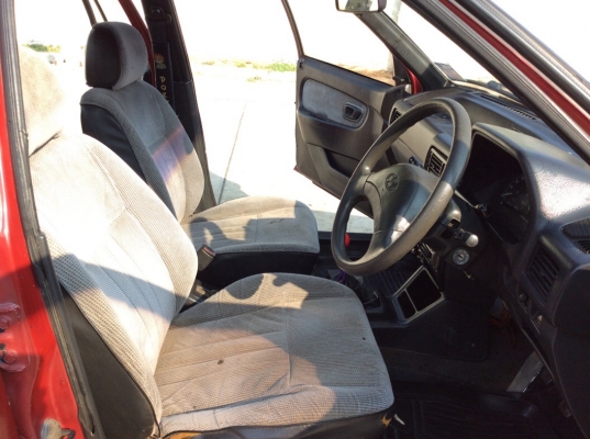 ขายรถ ฮุนได เอ็กเซล ปี96 เครื่องหัวฉีด 1.5 เกียร์ธรรมดา เพาเวอร์ กระจกไฟฟ้า ภายในสวยเดิมๆแอร์วิทยุCD/JVC ตัวถังเดิมๆไม่มีชนสีเต็มมีริ้วรอยบ้าง แม็กขอบ 15" ยางดี รถขับดีครับ พร้อมใช้งานขับกลับได้เลยครับ ขายถูก