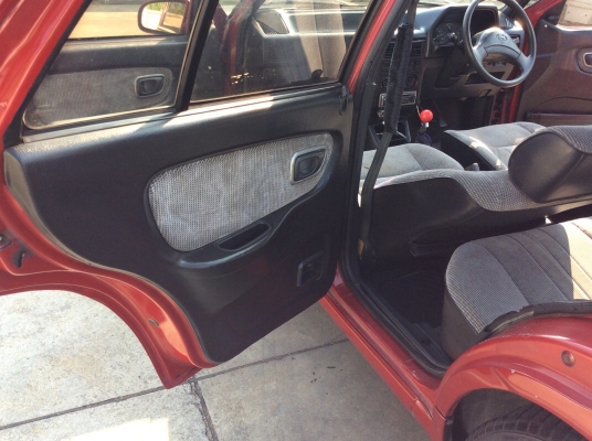 ขายรถ ฮุนได เอ็กเซล ปี96 เครื่องหัวฉีด 1.5 เกียร์ธรรมดา เพาเวอร์ กระจกไฟฟ้า ภายในสวยเดิมๆแอร์วิทยุCD/JVC ตัวถังเดิมๆไม่มีชนสีเต็มมีริ้วรอยบ้าง แม็กขอบ 15" ยางดี รถขับดีครับ พร้อมใช้งานขับกลับได้เลยครับ ขายถูก