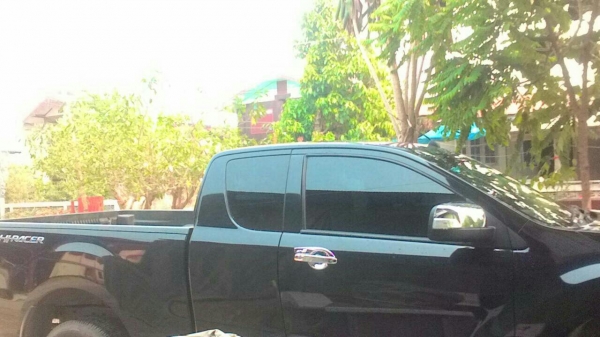 ขายครับรถสวนแน่นนอนออกมือหนึ่งป้ายแดงครับ