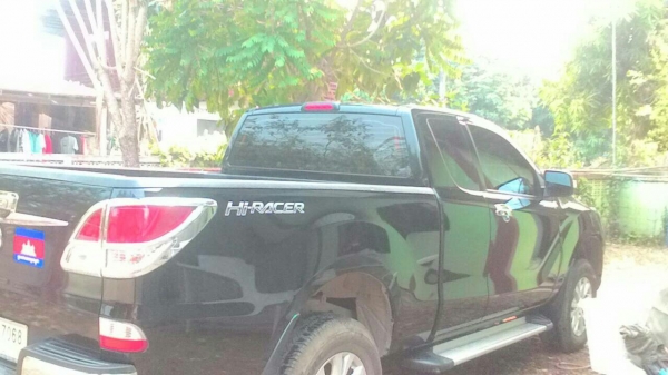 ขายครับรถสวนแน่นนอนออกมือหนึ่งป้ายแดงครับ ขายครับรถสวนแน่นนอนออกมือหนึ่งป้ายแดงครับ