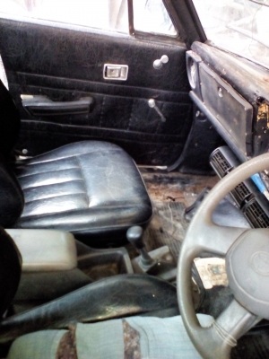 ขายรถโบราณครับเครื่องดีเซล ขายรถโบราณครับเครื่องดีเซล