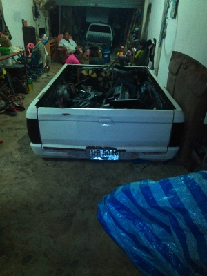 ขายลูกกระบะไซโคลน แอล200ครับ