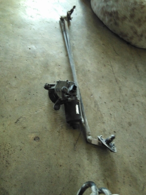 ขายอะไหร่แอล200ไซโคลนถูกๆครับ