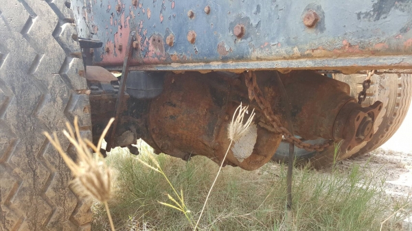 ขาย คัสซี ISUZU จัมโบ้ ไม่มีเลขคัสซี ไม่มีเล่มทะเบียน มีแค่คานหน้า กับเฟืองท้าย 240 ราคาคุยกันได้ครับ