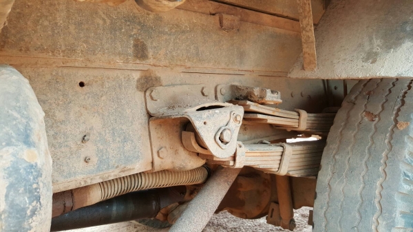 ขาย 6 ล้อดั้ม TOYOTA BU87 วางเครื่อง 4BB1 100 แรงม้า เอกสารเล่มทะเบียนครบ ราคาต่อรองได้ครับ