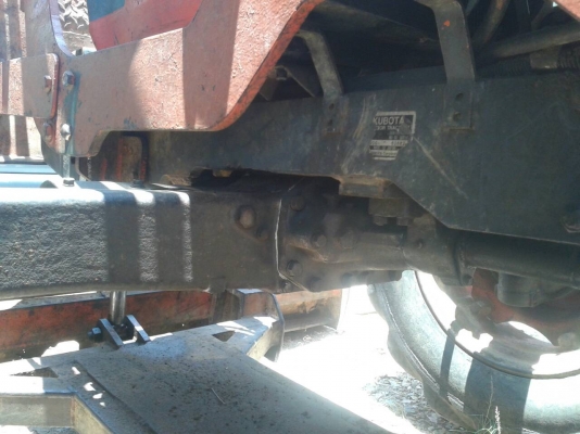 ขายรถไถ KUBOTA M9000 ใบมีดดันหน้า 7 จาน ราคา 450000 ขายรถไถ KUBOTA M9000 ใบมีดดันหน้า 7 จาน ราคา 450000