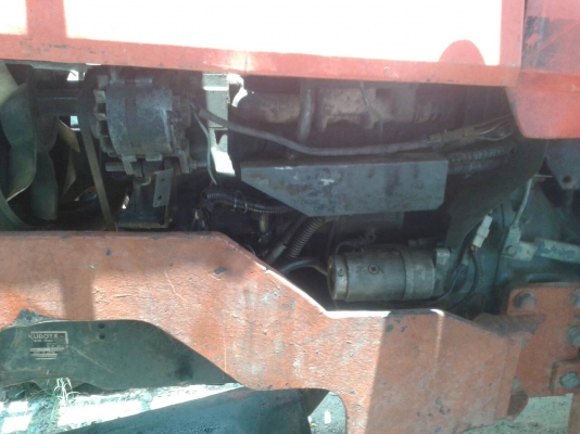 ขายรถไถ KUBOTA M9000 ใบมีดดันหน้า 7 จาน ราคา 450000 ขายรถไถ KUBOTA M9000 ใบมีดดันหน้า 7 จาน ราคา 450000