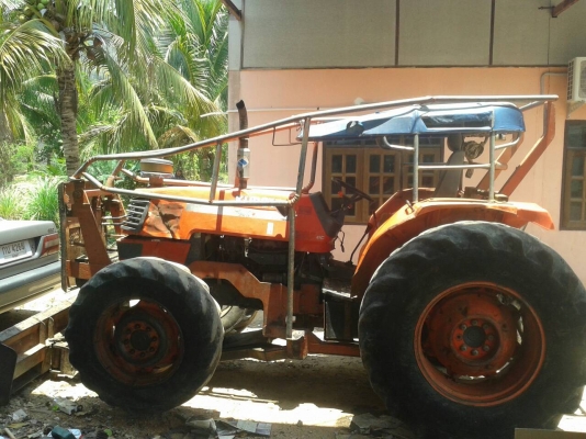 ขายรถไถ KUBOTA M9000 ใบมีดดันหน้า 7 จาน ราคา 450000 ขายรถไถ KUBOTA M9000 ใบมีดดันหน้า 7 จาน ราคา 450000