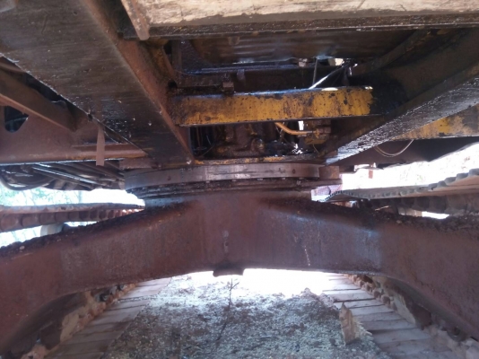 ขายรถแบคโฮ KOMATSU PC120-3 หัวคีปไม้พร้อมบุ้งกี๋ ราคา 450000 ขายรถแบคโฮ KOMATSU PC120-3 หัวคีปไม้พร้อมบุ้งกี๋ ราคา 450000