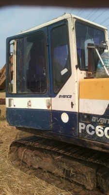 ขาย komatsu pc60-6 สภาพเยี่ยม เครื่องแน่น
