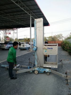 ขายกระเช้าGenie AWP-40S สูง12.30ม.นำเข้าญี่ปุ่นใช้ไฟ220vได้สภาพดีพร้อมใช้งาน
