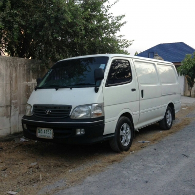 TOYOTA HIACE ปี2004 รถตู้บรรทุก เครื่องเดิมดีเซล3.0แน่น  เอาไว้ใช้งานคุ้ม