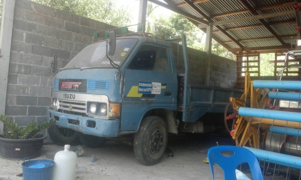 ขาย ISUZU Ks22 เครื่องดี แชชสีสวย หางปลาขึ้นรถเกี่ยว No book