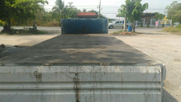 กะบะ เดิมใส่รถ 10 ล้อฟูโซ่ กระบะยาว 6.00 เมตร ขอบสูง .80 ซม.