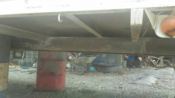 กะบะ เดิมใส่รถ 10 ล้อฟูโซ่ กระบะยาว 6.00 เมตร ขอบสูง .80 ซม.