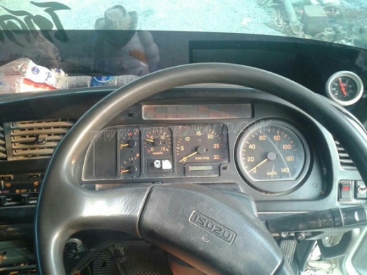 รถบรรทุก 10 ล้อดัมพ์ ISUZU ปีจดทะเบียน 2551 270 แรงม้า รุ่น FXZ