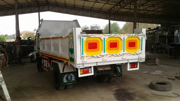 ขายด่วนรถ6ล้อดั้มNQRเครือง150แรงม้าปี51เม5คิวกะนะยาว4.30