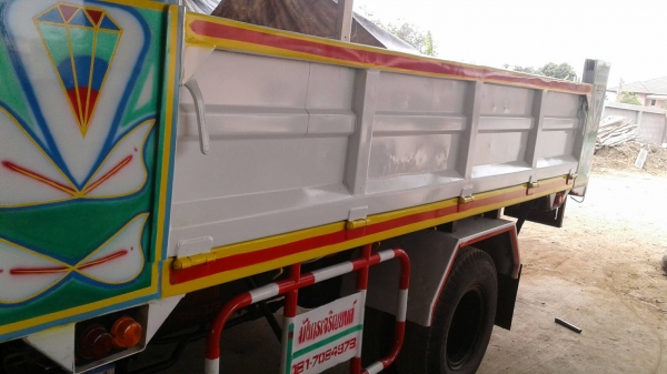 ขายด่วนรถ6ล้อดั้มNQRเครือง150แรงม้าปี51เม5คิวกะนะยาว4.30