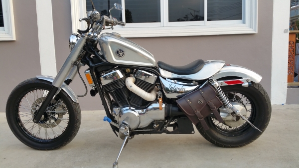 ขาย suzuki intruder 1400 cc  สภาพดี ทะเบียนโอน