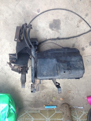 ขายไฮโดลิกยกหัวเก๋งระบบไฟฟ้า ขายไฮโดลิกยกหัวเก๋งระบบไฟฟ้า