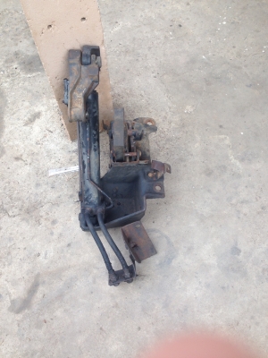 ขายไฮโดลิกยกหัวเก๋งระบบไฟฟ้า ขายไฮโดลิกยกหัวเก๋งระบบไฟฟ้า