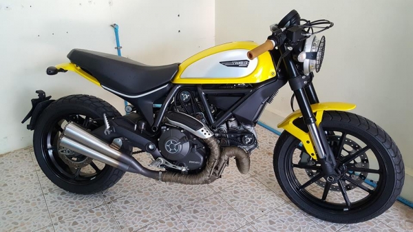 ขาย Ducati Scrambler ปี 2015 ใหม่มาก ไมล์ 5,xxx แต่งเต็ม