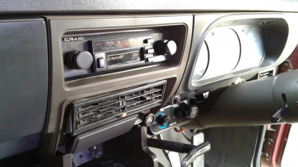 มาสด้า Familia เดิมๆ ด่วนๆ