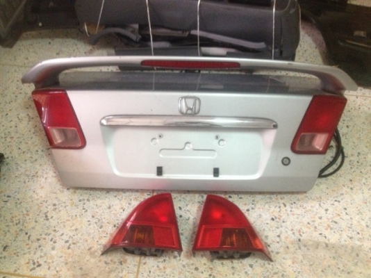 ฝาท้ายพร้อมไฟท้าย CIVIC ไดเเมนชั่นเก่าญี่ปุ่นเเท้สภาพดี