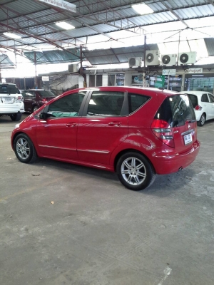 ขายรถยนต์ ขายรถยนต์