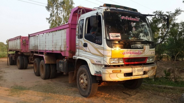 ขายด่วน ISUZU DEGA 270 ยูโร2 แม่ลูกดั้ม หินทราย สภาพพร้อมใช้งาน เครื่องเกียร์ดี ยางพอใช้ เอกสารเล่มทะเบียน