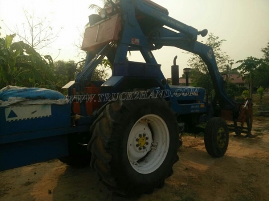 รถไถ FORD NEWHOLLAND 6600 อุปกรณ์คีบแสงกลึง