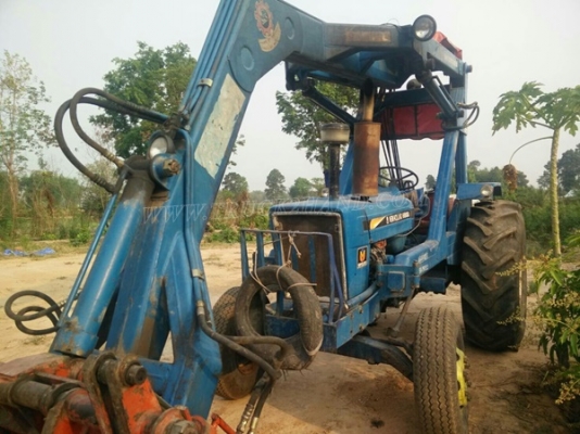 รถไถ FORD NEWHOLLAND 6600 อุปกรณ์คีบแสงกลึง